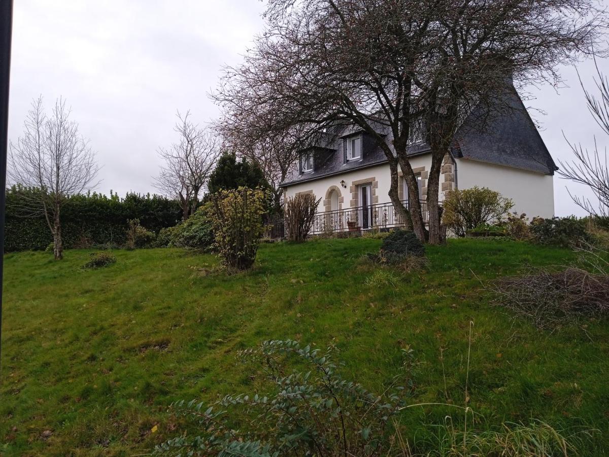 Maison Plélauff Exterior foto